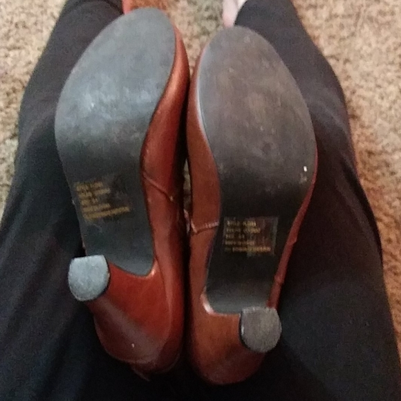 Heel boot - Picture 4 of 4